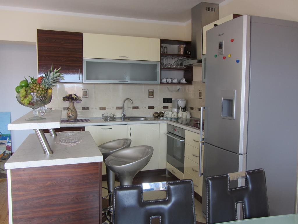 Apartments Dilja Malinska Kamer foto