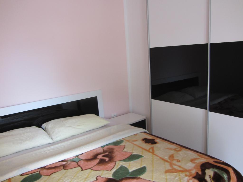 Apartments Dilja Malinska Kamer foto